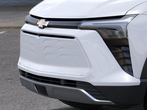 New 2025 Chevrolet Blazer EV LT image 14