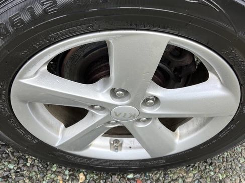 Used 2015 Kia Optima LX image 6