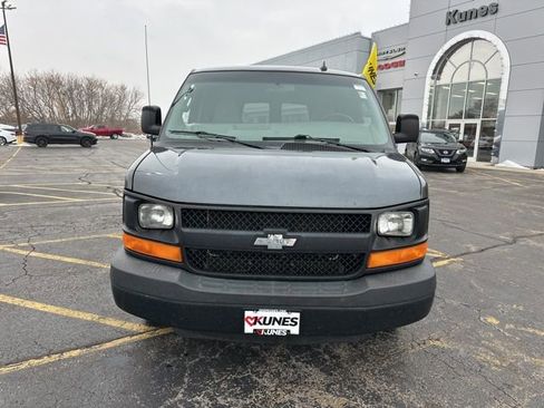 Used 2016 Chevrolet Express 2500 image 14
