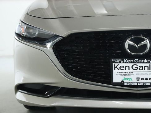 Used 2025 MAZDA MAZDA3 s image 6