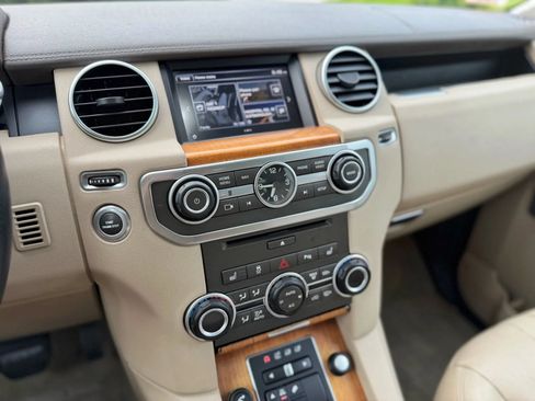 Used 2016 Land Rover LR4 HSE Silver Edition AWD/4WD image 77