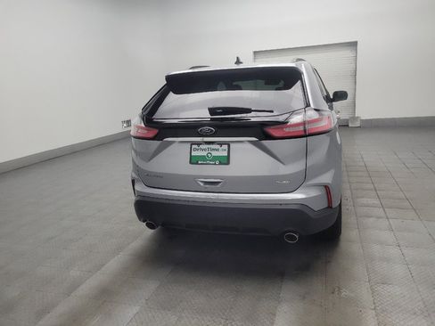 Used 2020 Ford Edge SE FWD image 7