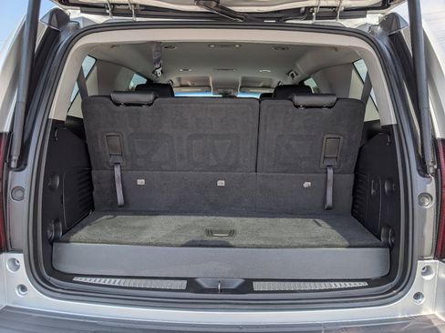 Used 2019 Chevrolet Tahoe LT RWD image 10
