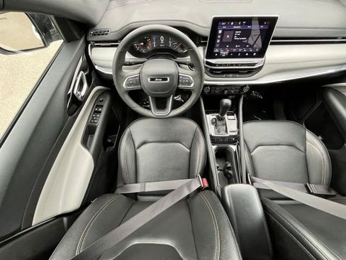 Used 2024 Jeep Compass Limited AWD/4WD image 24