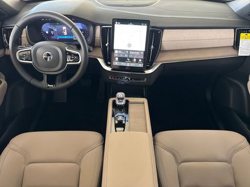 New 2026 Volvo XC90 B6 Plus w/ Protection Package Premier image 12