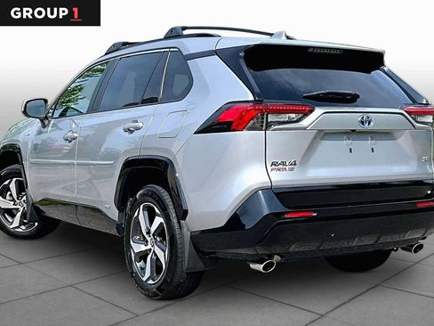 Used 2023 Toyota RAV4 SE w/ Weather & Moonroof Package AWD/4WD image 12