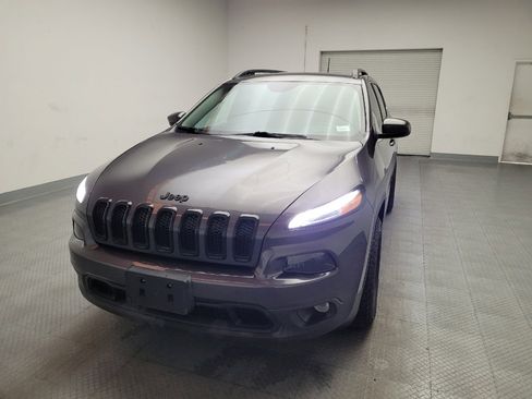 Used 2016 Jeep Cherokee Latitude image 15