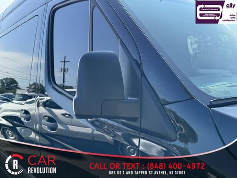 Used 2024 Mercedes-Benz Sprinter 2500 image 45