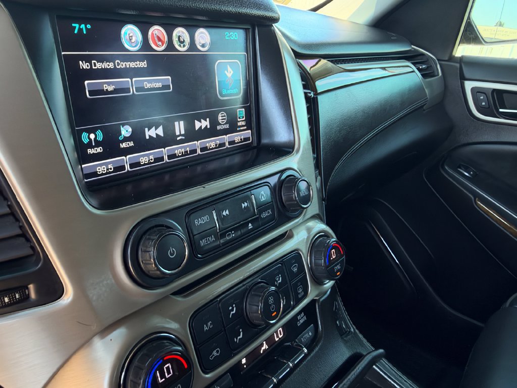 Used 2017 GMC Yukon Denali AWD/4WD image 14