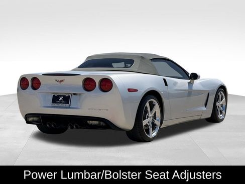 Used 2010 Chevrolet Corvette Convertible w/ Preferred Equipment Group RWD image 13