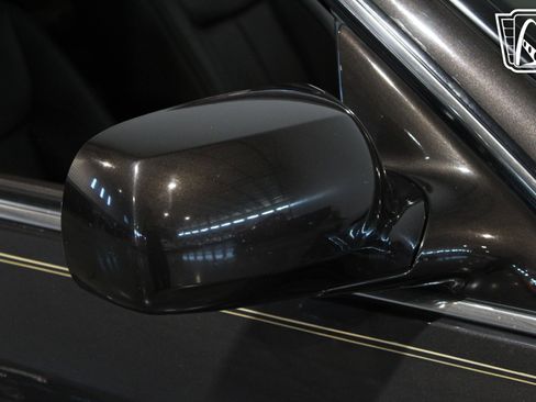 Used 2008 Cadillac DTS Performance w/ Platinum Edition image 22