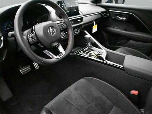 Certified 2025 Acura ADX A-Spec image 2