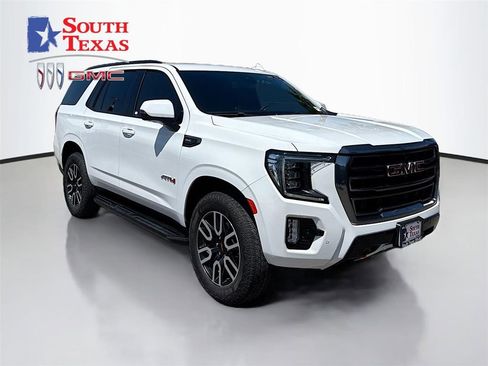Used 2024 GMC Yukon AT4 w/ Technology Package AWD/4WD image 1