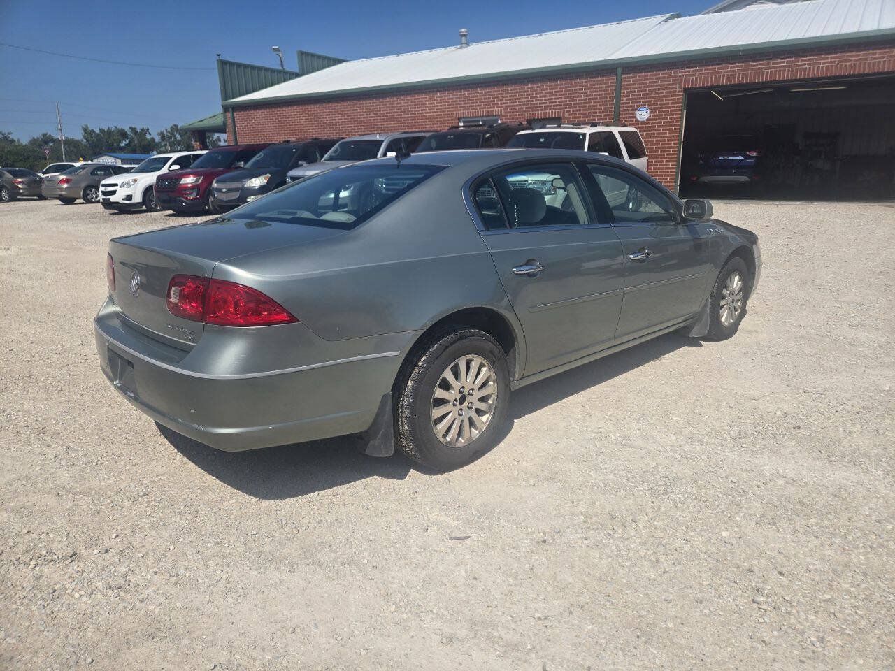Used 2007 Buick Lucerne CX FWD image 3