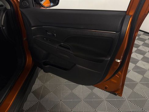 Used 2025 Mitsubishi Outlander Sport 2.0 LE image 33
