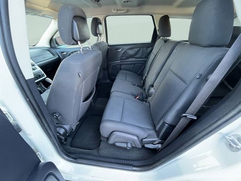Used 2010 Dodge Journey SE w/ Popular Equipment Group image 10