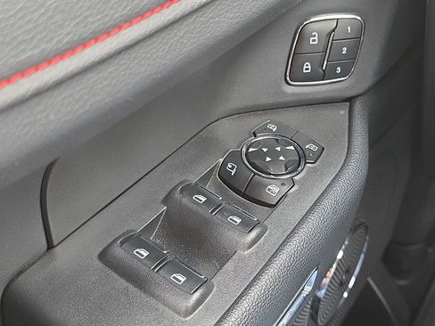 Used 2023 Ford Expedition Max Limited image 13