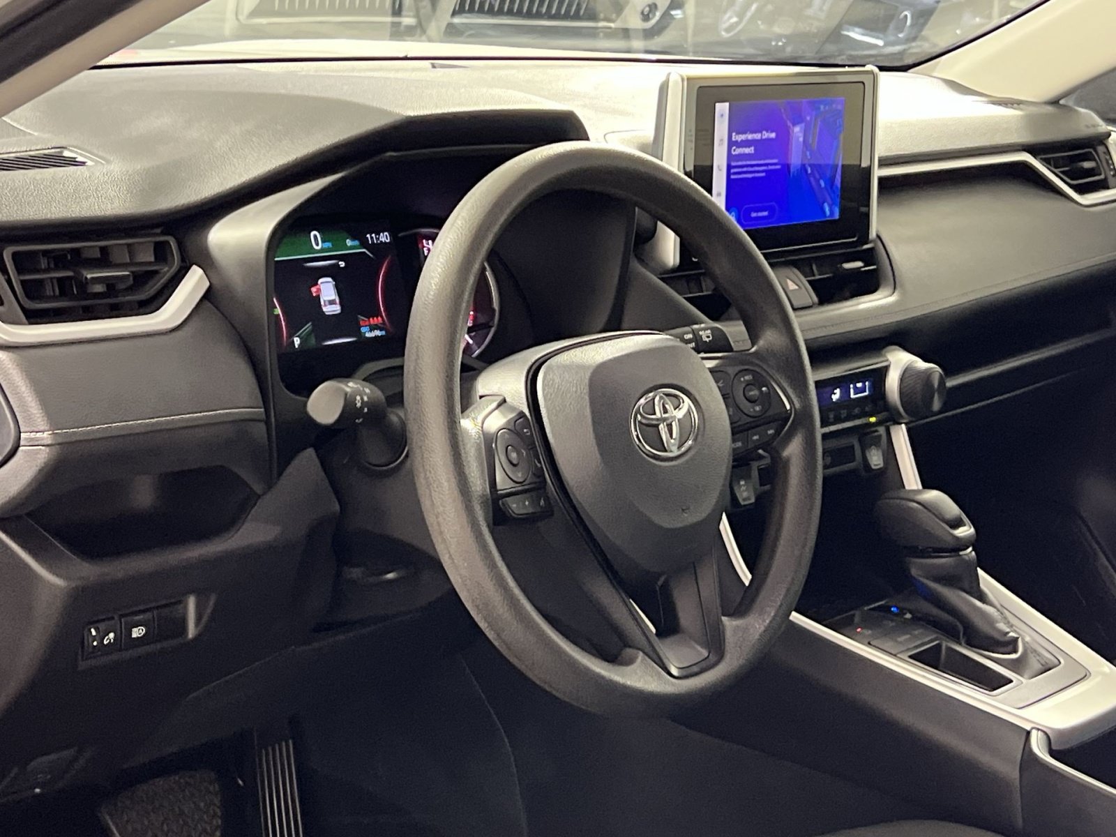 Used 2025 Toyota RAV4 LE FWD image 16