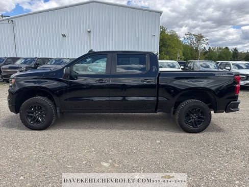 Used 2025 Chevrolet Silverado 1500 LT Trail Boss w/ LT Trail Boss Premium Package AWD/4WD image 42