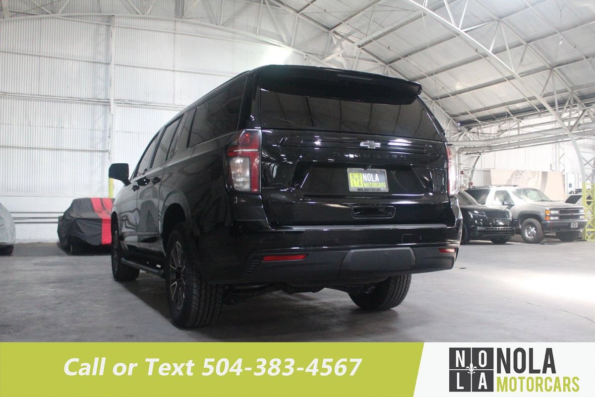 Used 2023 Chevrolet Suburban Z71 w/ Luxury Package AWD/4WD image 15