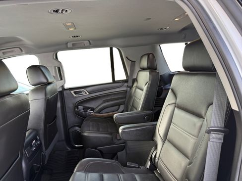 Used 2018 GMC Yukon Denali RWD image 11