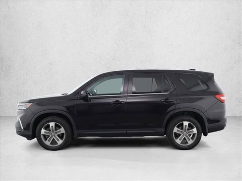 Used 2024 Honda Pilot EX-L image 4