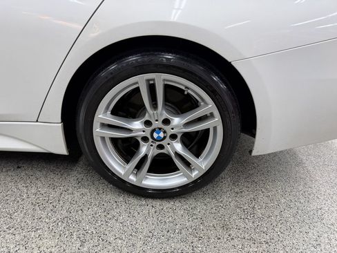 Used 2015 BMW 335i xDrive Sedan AWD/4WD image 39