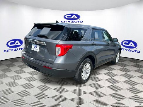 Used 2021 Ford Explorer 4WD w/ Class III Trailer Tow Package image 4