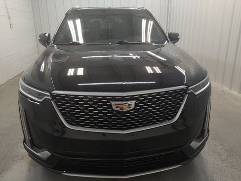 Used 2020 Cadillac XT6 Premium Luxury AWD/4WD image 14