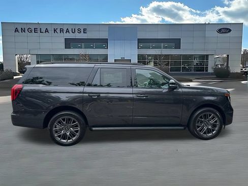 New 2026 Ford Expedition Max Platinum w/ Stealth Appearance Package AWD/4WD image 8