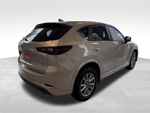 Used 2025 MAZDA CX-5 AWD 2.5 S w/ Preferred Package image 6