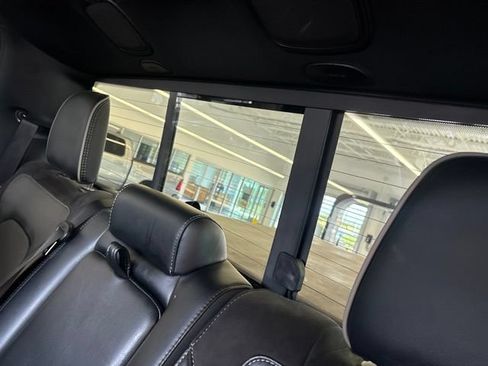 Used 2023 RAM 1500 Laramie AWD/4WD image 29