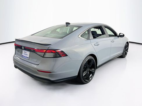 Used 2023 Honda Accord Sport image 5