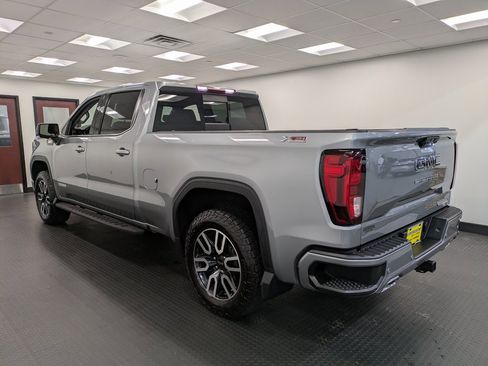 Used 2023 GMC Sierra 1500 Elevation w/ Elevation Premium Package image 6