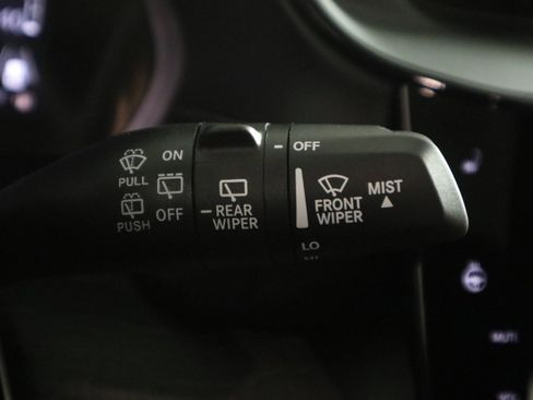 New 2026 Jeep Grand Cherokee Altitude AWD/4WD image 31