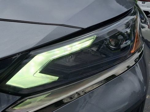 Used 2024 Nissan Altima 2.5 SR FWD image 9