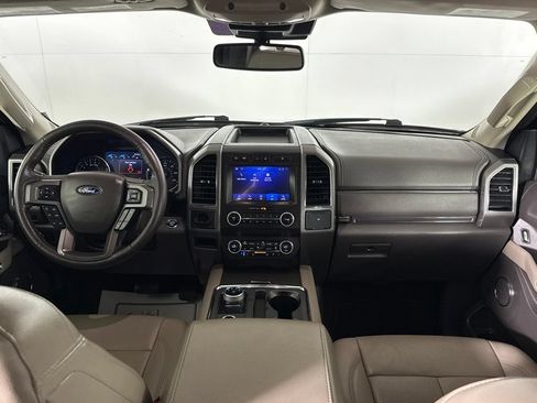 Used 2020 Ford Expedition Max XLT w/ Equipment Group 202A AWD/4WD image 40