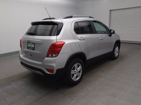 Used 2022 Chevrolet Trax LT w/ Driver Confidence Package AWD/4WD image 9