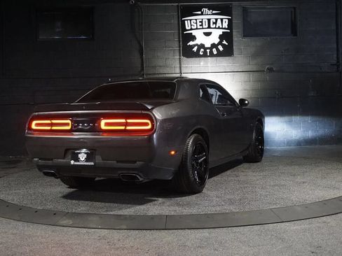Used 2018 Dodge Challenger R/T w/ Blacktop Package RWD image 11