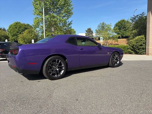 Used 2023 Dodge Challenger R/T Scat Pack w/ Plus Package RWD image 4