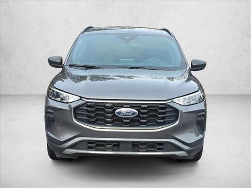 Used 2024 Ford Escape ST-Line w/ Cold Weather Package image 2