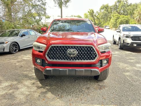 Used 2018 Toyota Tacoma TRD Off-Road RWD image 3
