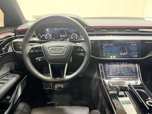 Used 2023 Audi S8 AWD/4WD image 37