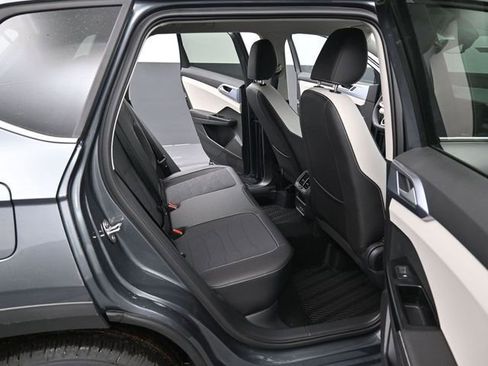 New 2026 Volkswagen Taos SE AWD/4WD image 13