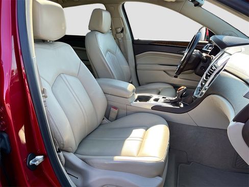 Used 2015 Cadillac SRX Luxury w/ Driver Awareness Package image 22