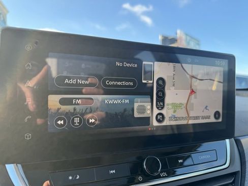 Used 2023 Nissan Altima 2.5 SL image 5