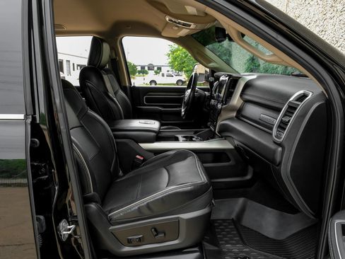 Used 2020 RAM 3500 Laramie AWD/4WD image 35