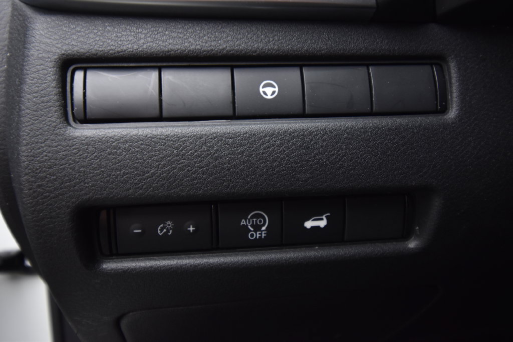 Used 2023 Nissan Rogue SV w/ SV Premium B Package AWD/4WD image 35