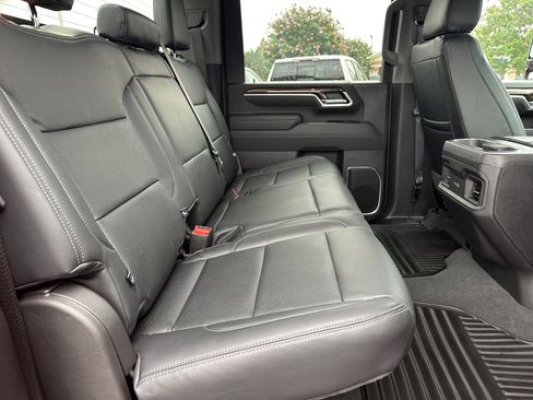 Used 2025 Chevrolet Silverado 2500 LT w/ Trail Boss Package AWD/4WD image 16