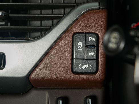 Used 2018 Chevrolet Suburban Premier w/ Max Trailering Package image 50